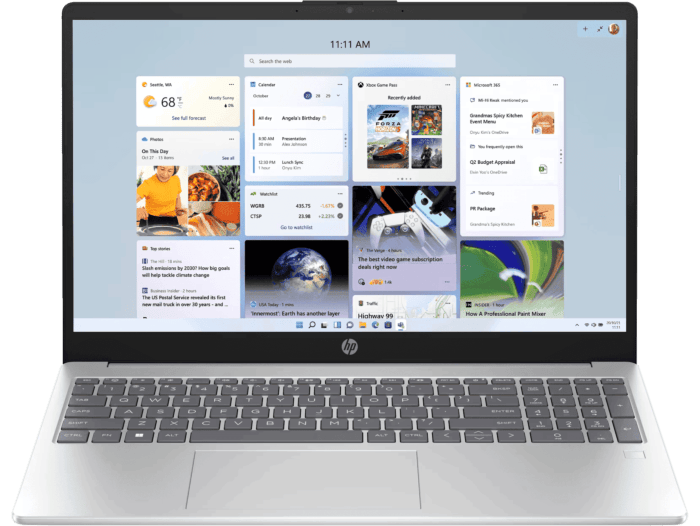 HP 15.6 inch Laptop 15-fc1109AU, Silver - 15.6" - Silver (D9YV7PA)